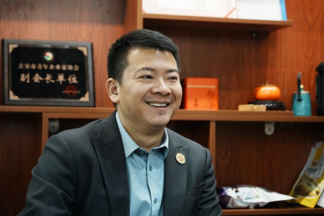 【专访】叶淇文：做风口上会飞的“猪”(图2)