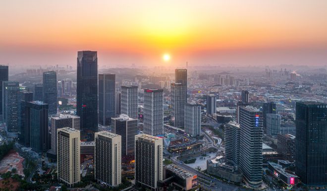 华电万博弱电监控改造完成楼宇外围内场监控智能化全域升级(图1)
