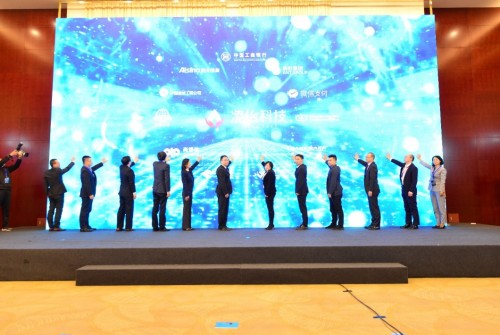 行为科技助力能源行业数字化转型 填补中国加油站智能安防系统空白(图2)