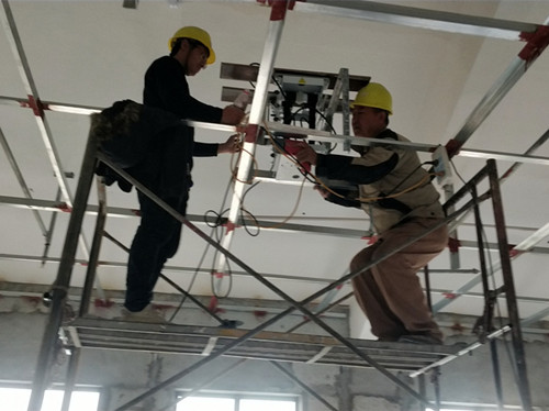 AI算力赛道“抢时间”：阿里云100天造一座数据中心(图1)